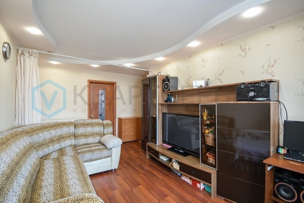 
  Продается 3-комн. квартира 60.6 м². Фото 1.