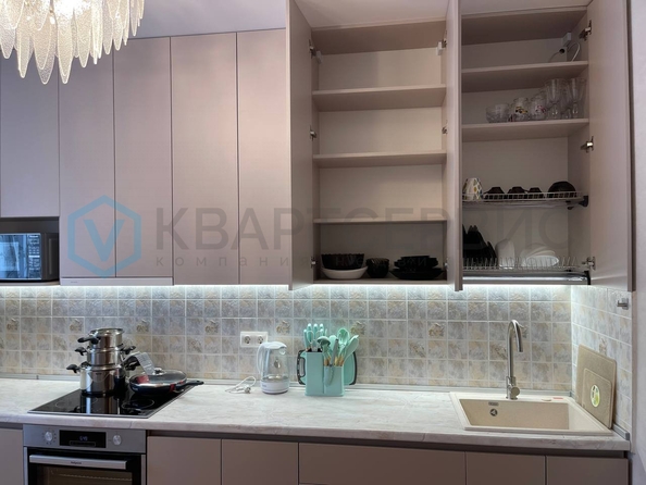 
  Сдается 1-комн. квартира 52 м². Фото 3.