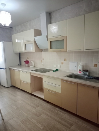 
  Сдам 2-комн. квартиру 56 м². Фото 7.