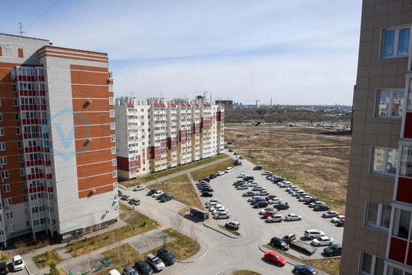 
  Продается 2-комн. квартира 64 м², в ЖК Амурский-2, дом 25. Фото 9.