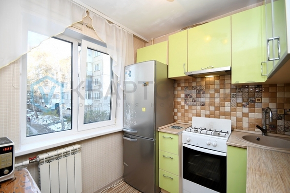 
  Продается 3-комн. квартира 49 м². Фото 1.