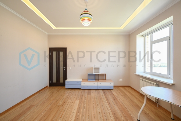 
  Продается 4-комн. квартира 237.4 м². Фото 22.