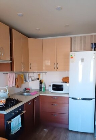 
  Продается 4-комн. квартира 78 м². Фото 1.