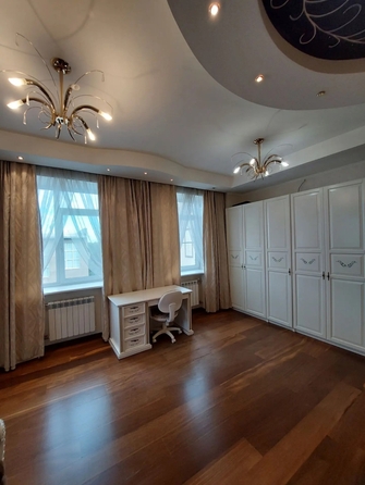 
  Сдается 3-комн. квартира 120 м². Фото 17.
