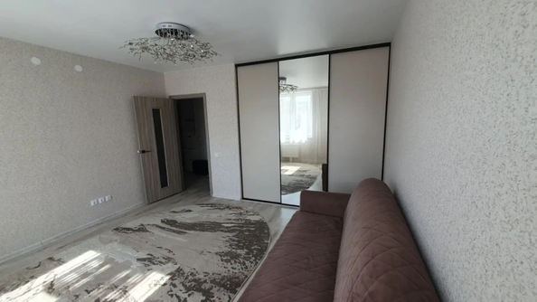 
  Сдается 1-комн. квартира 38 м². Фото 2.