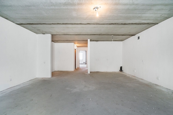 
   Продам 3-комнатную, 97.26 м², Аркадия Иванова ул, 21

. Фото 2.