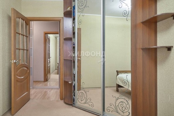 
   Продам 2-комнатную, 69.5 м², Новосибирская ул, 35

. Фото 8.