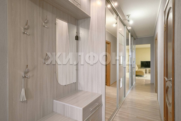 
   Продам 2-комнатную, 69.5 м², Новосибирская ул, 35

. Фото 9.