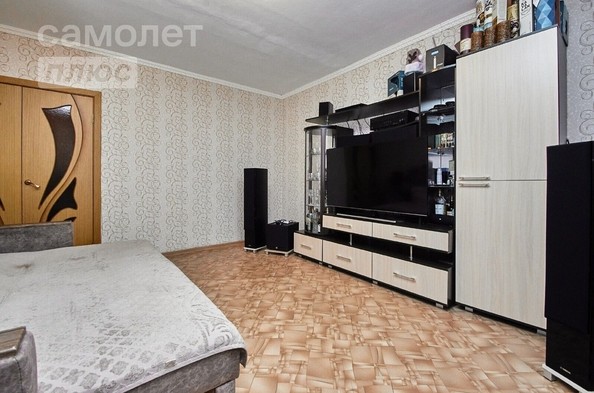 
   Продам 3-комнатную, 64.1 м², Сибирская ул, 102/1

. Фото 1.