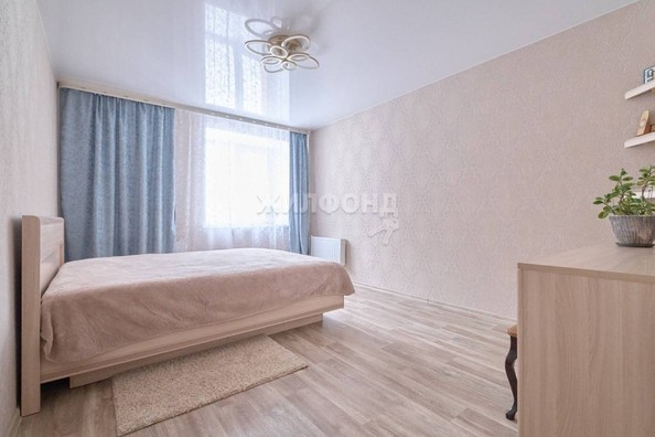 
   Продам 3-комнатную, 101 м², Богдана Хмельницкого пер, 12

. Фото 6.
