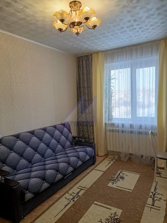 
   Продам 3-комнатную, 67.7 м², Клюева ул, 26

. Фото 1.