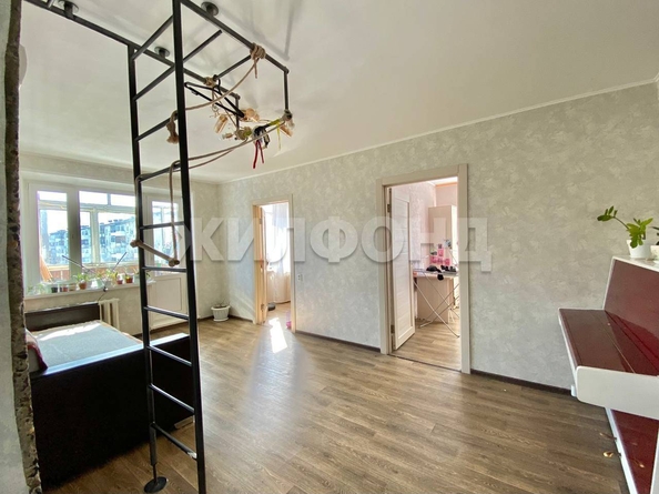 
   Продам 4-комнатную, 60 м², Смирнова ул, 40/3

. Фото 2.