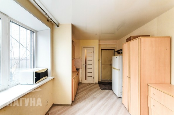 
   Продам 1-комнатную, 17.5 м², Ново-Киевская ул, 28/1

. Фото 3.