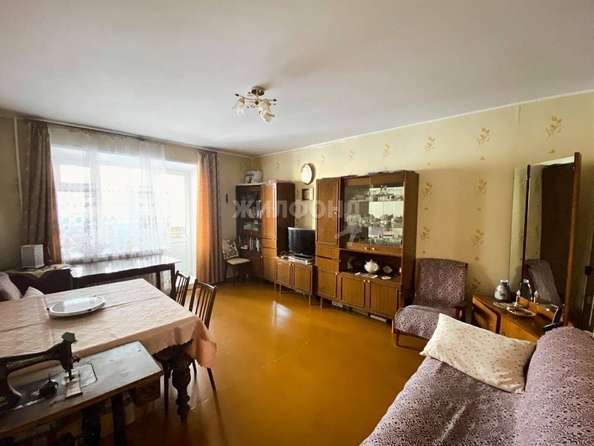 
   Продам 3-комнатную, 65 м², Тверская ул, 57

. Фото 3.