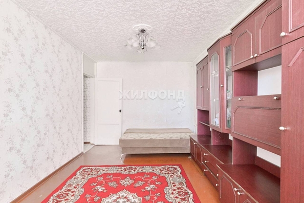 
   Продам 2-комнатную, 43.3 м², Елизаровых ул, 39/3

. Фото 2.