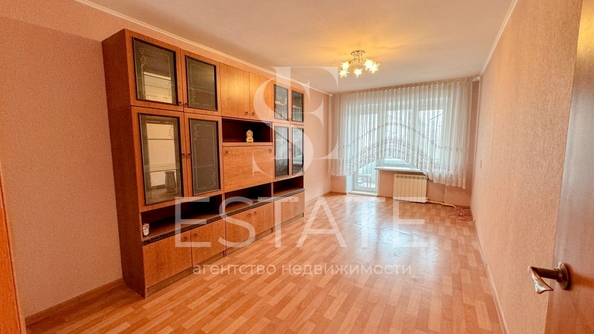 
   Продам 1-комнатную, 32.6 м², Курчатова ул, 15

. Фото 9.