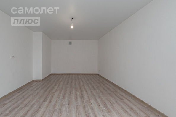 
   Продам 2-комнатную, 50.2 м², Алтайская ул, 163Б

. Фото 5.