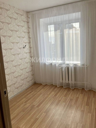 
   Продам 4-комнатную, 70 м², Елизаровых ул, 50

. Фото 5.