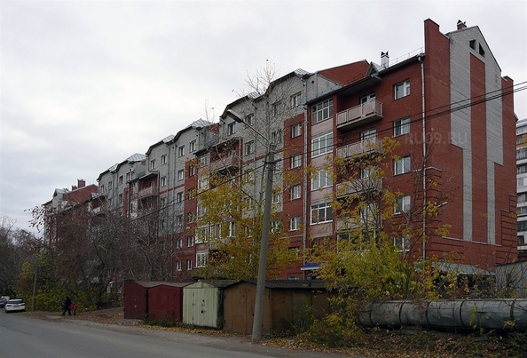 
   Продам офис, 245.8 м², Рабочая ул, 11А

. Фото 1.