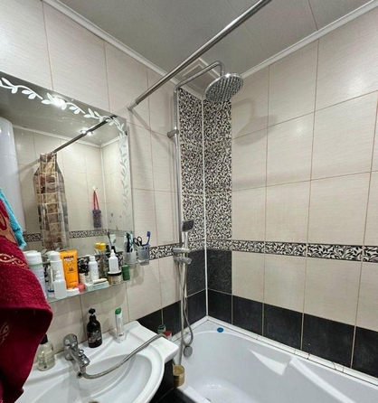 
  Продается 3-комн. квартира, 65 м², Карла Ильмера ул, д. 21
. Фото 6.