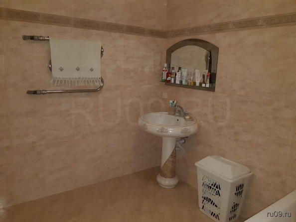 
  Продается 3-комн. квартира, 107.4 м², Аркадия Иванова ул, д. 27
. Фото 4.