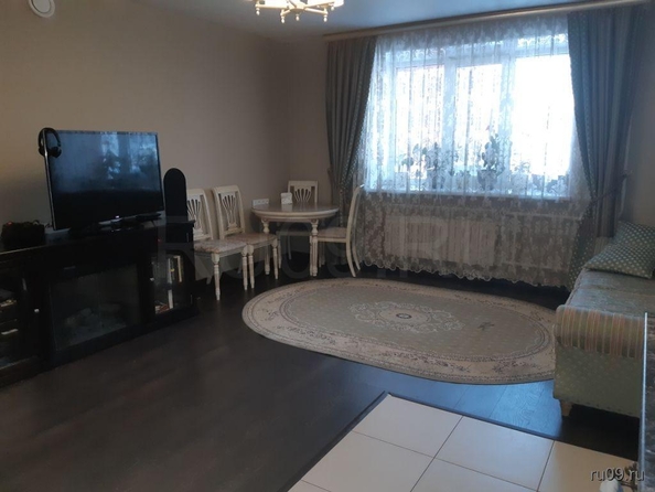 
  Продается 3-комн. квартира, 107.4 м², Аркадия Иванова ул, д. 27
. Фото 5.
