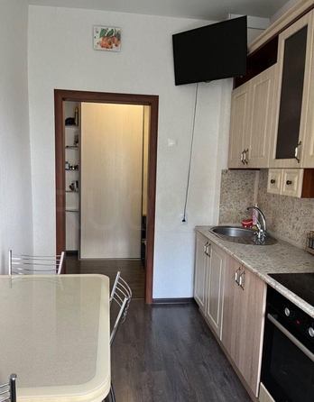 
  Продается 3-комн. квартира, 62.4 м², Большая Подгорная ул, д. 93
. Фото 3.