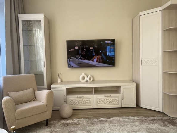 
  Продается 2-комн. квартира, 53 м², Свердлова ул, д. 5
. Фото 3.