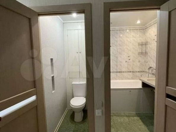 
  Продается 2-комн. квартира, 55 м², Ивана Черных ул, д. 125
. Фото 2.