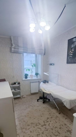 
  Продается 4-комн. квартира, 70.3 м², Дербышевский пер, д. 15
. Фото 8.