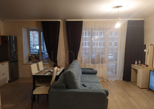 
   Продам 1-комнатную, 45.6 м², Бориса Пастернака (Северный мкр.) ул, 4

. Фото 2.