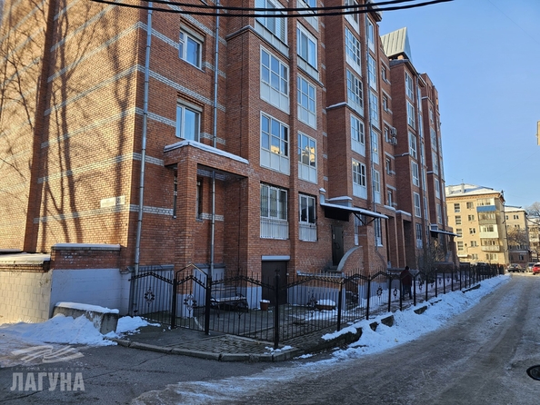 
   Продам 3-комнатную, 104.9 м², Вершинина ул, 25/2

. Фото 10.