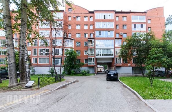 
   Продам 3-комнатную, 153.9 м², Дзержинского ул, 27

. Фото 39.