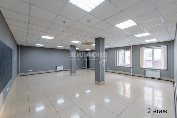 
   Продам помещение свободного назначения, 553 м², Карла Маркса ул

. Фото 8.