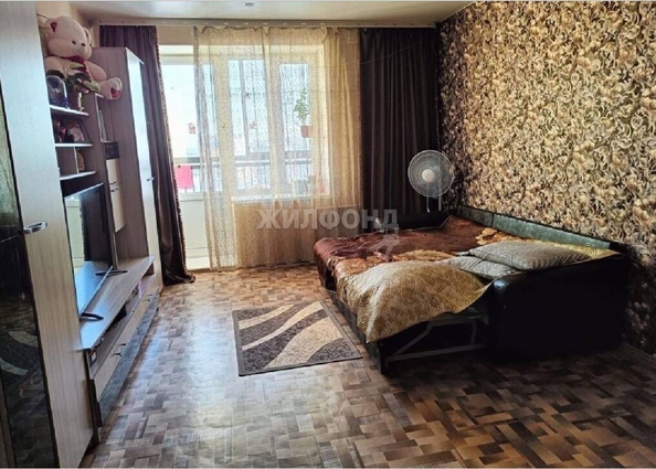 
   Продам 1-комнатную, 38 м², Ивановского ул, 20

. Фото 1.