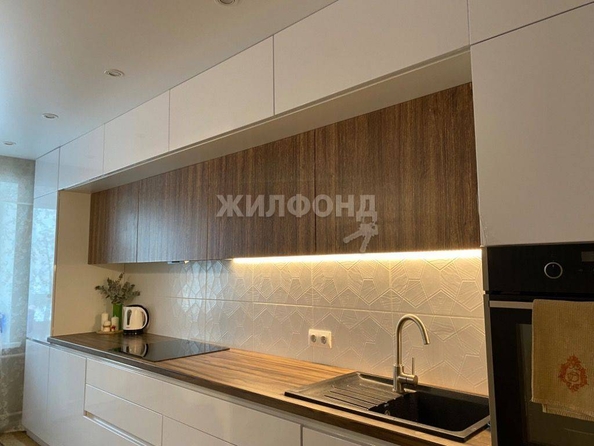 
   Продам 1-комнатную, 48 м², Киевская ул, 70/3

. Фото 2.