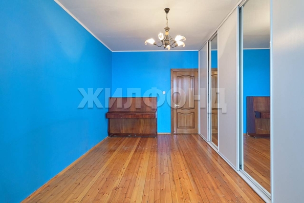 
   Продам 3-комнатную, 90 м², Лебедева ул, 5а

. Фото 6.