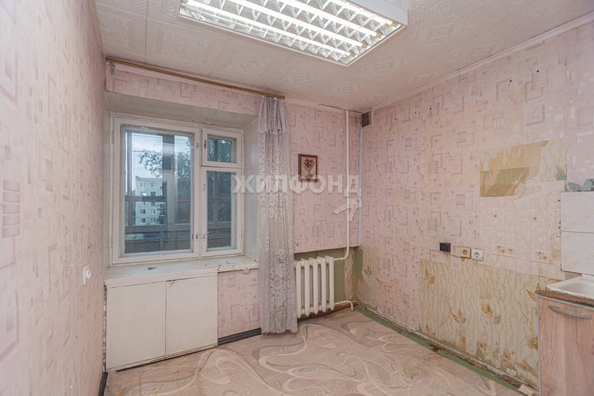 
   Продам 1-комнатную, 34.7 м², Коммунистический пр-кт, 122

. Фото 5.