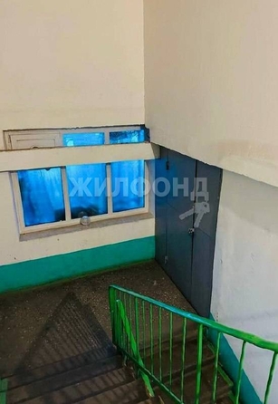 
   Продам 2-комнатную, 54 м², Елизаровых ул, 74

. Фото 9.