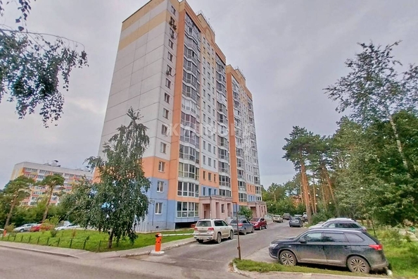 
   Продам 3-комнатную, 81 м², Урожайный пер, 30

. Фото 11.