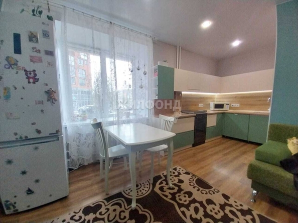 
   Продам 3-комнатную, 64 м², Марины Цветаевой ул, 32

. Фото 3.