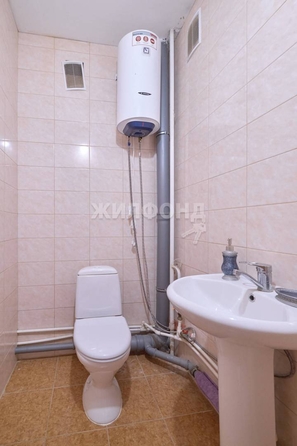 
   Продам 3-комнатную, 58.5 м², Анны Ахматовой ул, 7

. Фото 10.