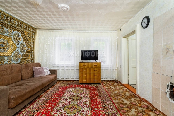 
   Продам 3-комнатную, 52 м², Свердлова ул, 7

. Фото 2.