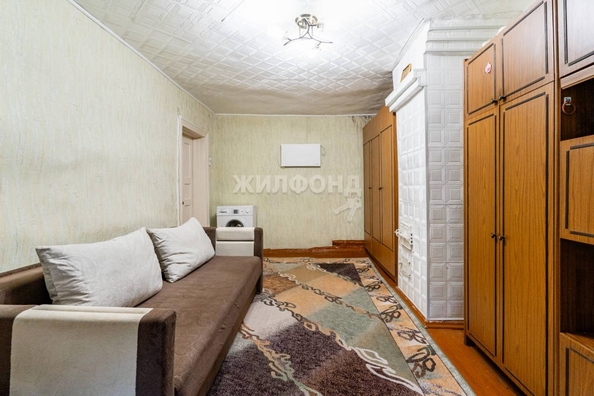 
   Продам 3-комнатную, 52 м², Свердлова ул, 7

. Фото 8.