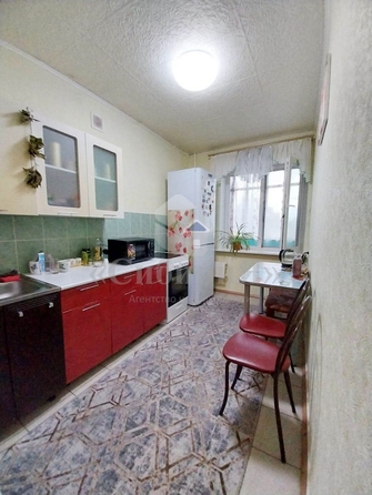 
   Продам 3-комнатную, 66 м², Сергея Лазо ул, 2

. Фото 6.