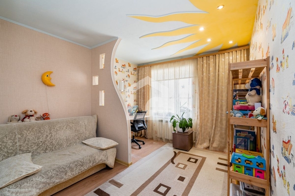 
   Продам 3-комнатную, 79.6 м², Обручева пер, 26

. Фото 3.