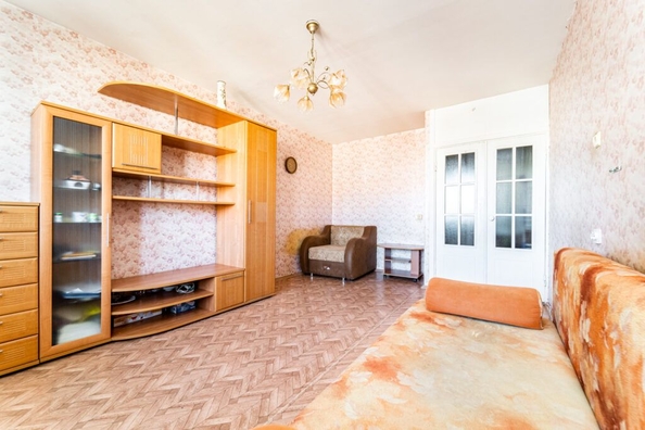 
   Продам 3-комнатную, 78 м², Ивана Черных ул, 18

. Фото 6.