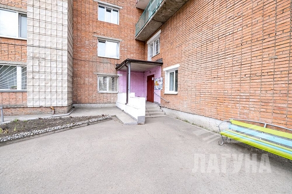 
   Продам 1-комнатную, 39 м², 79 Гвардейской Дивизии ул, 17

. Фото 1.