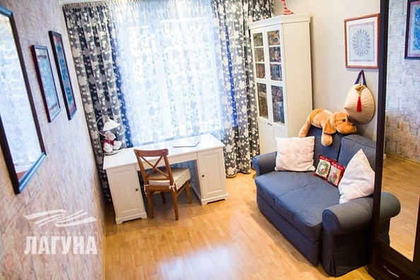 
   Продам 3-комнатную, 77.5 м², Лебедева ул, 5А

. Фото 4.