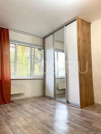 
   Продам 1-комнатную, 36.6 м², Иркутский тракт, 83

. Фото 2.